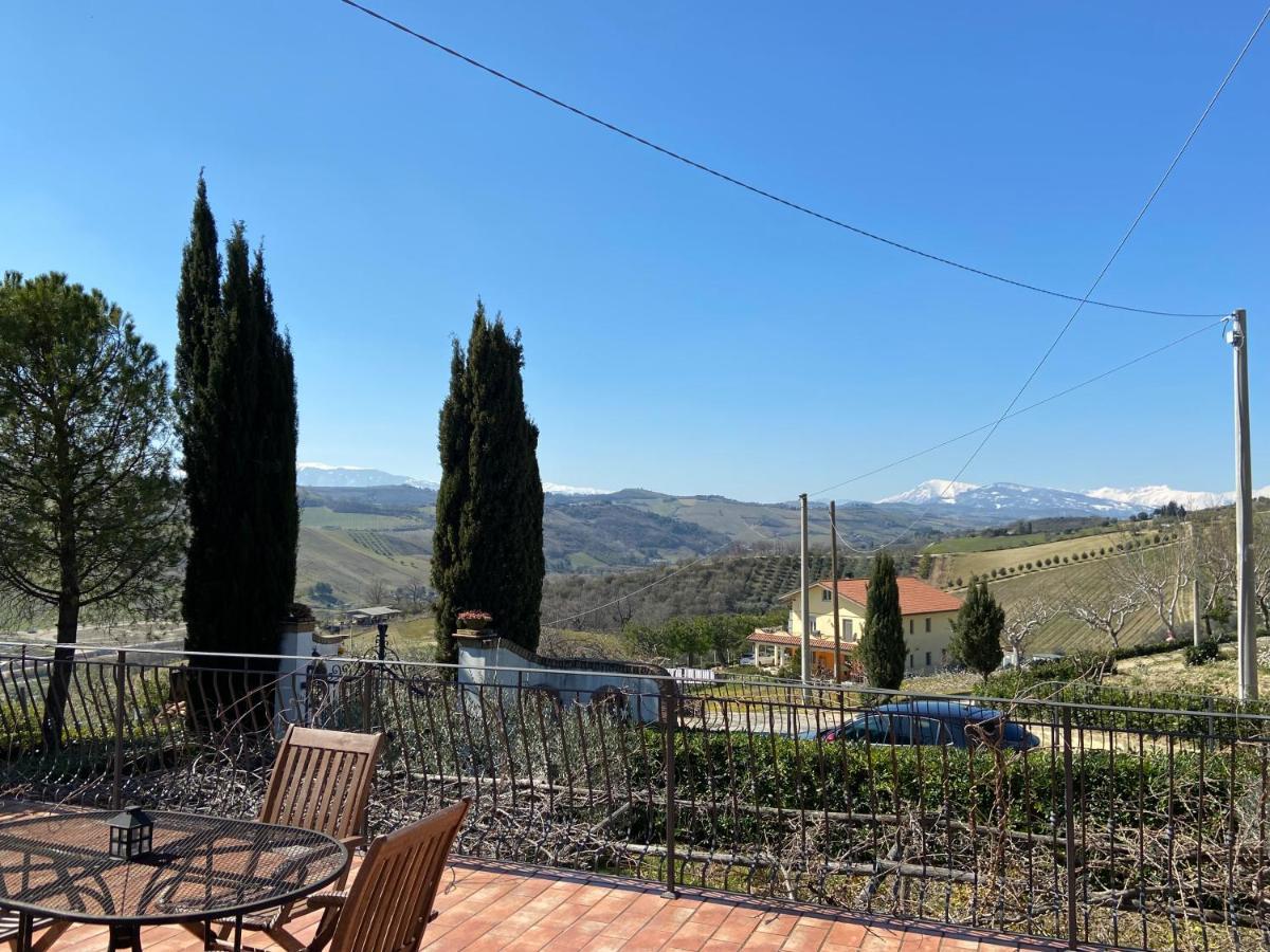 Apartamento Casa Vacanze Cristina - Holiday House Ripatransone Exterior foto