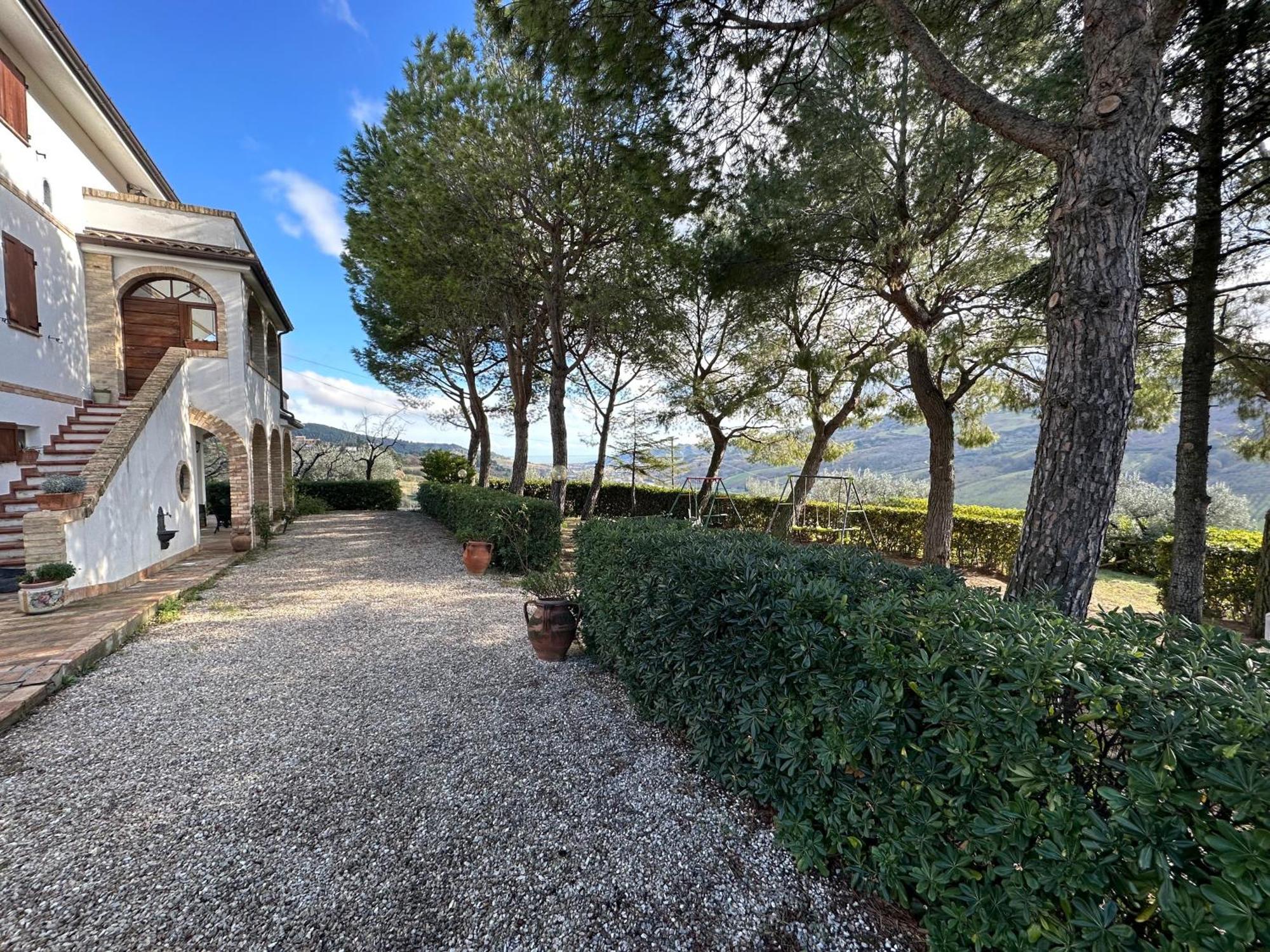 Apartamento Casa Vacanze Cristina - Holiday House Ripatransone Exterior foto